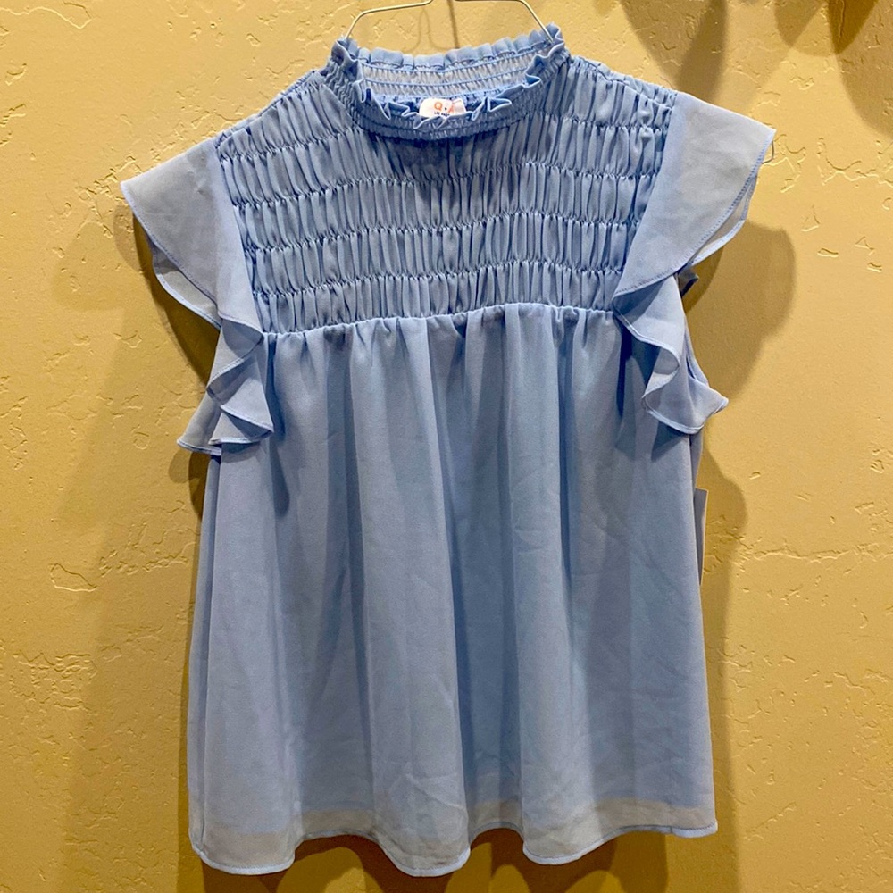 Top -Ruffled sleeve by Q & A